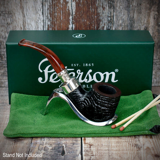 Peterson | Newgrange Spigot Briar Pipe | Shape 01