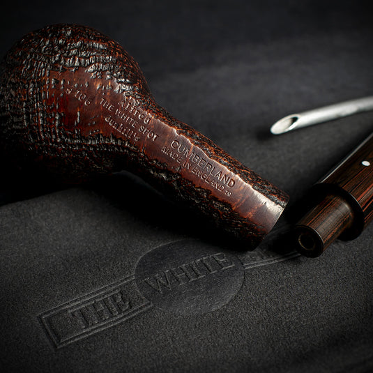 Alfred Dunhill | Cumberland 4106 White Spot Pipe