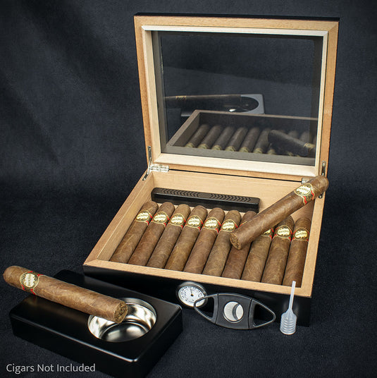 Smoke-King Black Laquer Humidor Set - 15 Cigars