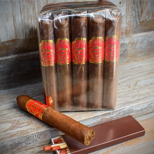 Juliany Robusto Corojo Cigar