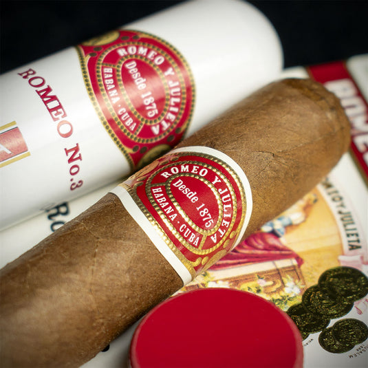 Romeo y Julieta No.3 Tubos Cuban Cigar - Single