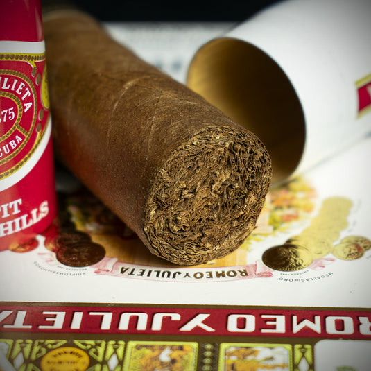 Romeo y Julieta Petit Churchills Tubos Cuban Cigar - Single