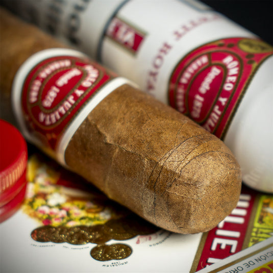 Romeo y Julieta Petit Royales Tubos Cuban Cigar - Single