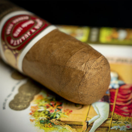 Romeo y Julieta Short Churchill Cuban Cigar - Single