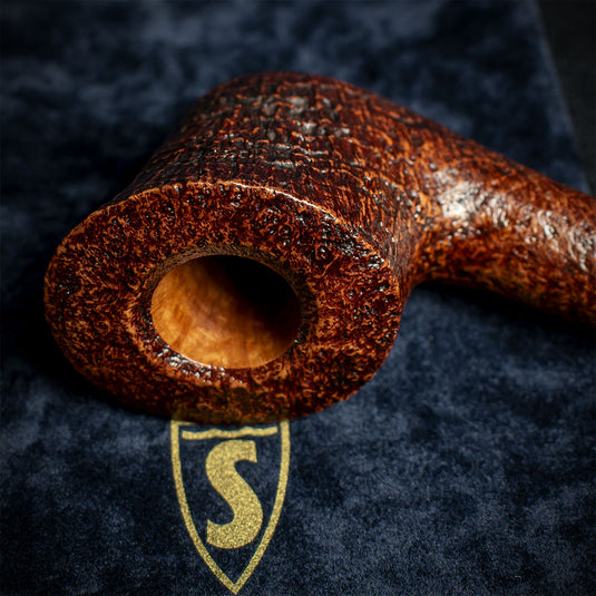 Savinelli Autograph Sandblast Brown Briar Pipe - 02