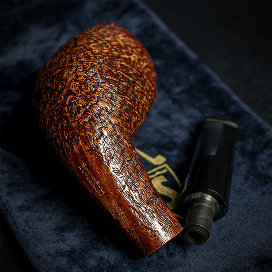 Savinelli Autograph Sandblast Brown Briar Pipe - 05