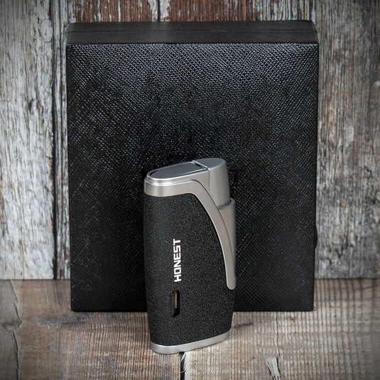 Honest Neath Cigar Lighter - Black/Chrome