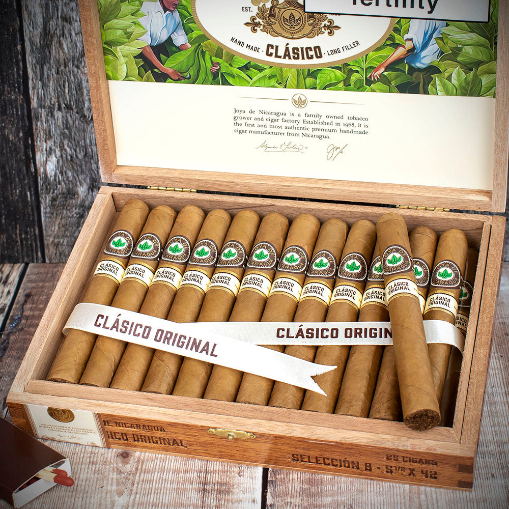 Joya De Nicaragua Clasico Seleccion B Cigars - 25 Box