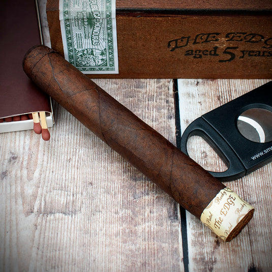 Rocky Patel The Edge Maduro Robusto Cigar