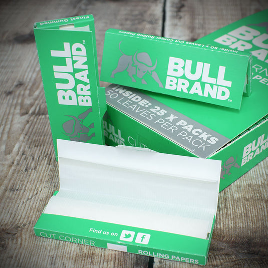 Bull Brand | Green Cut Corners Rolling Papers | 25 Pack