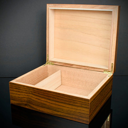 Cigar Humidor Walnut 25 Capacity - HU16