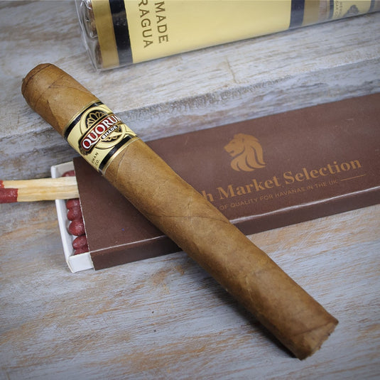 Quorum Tres Petit Corona Shade Cigar